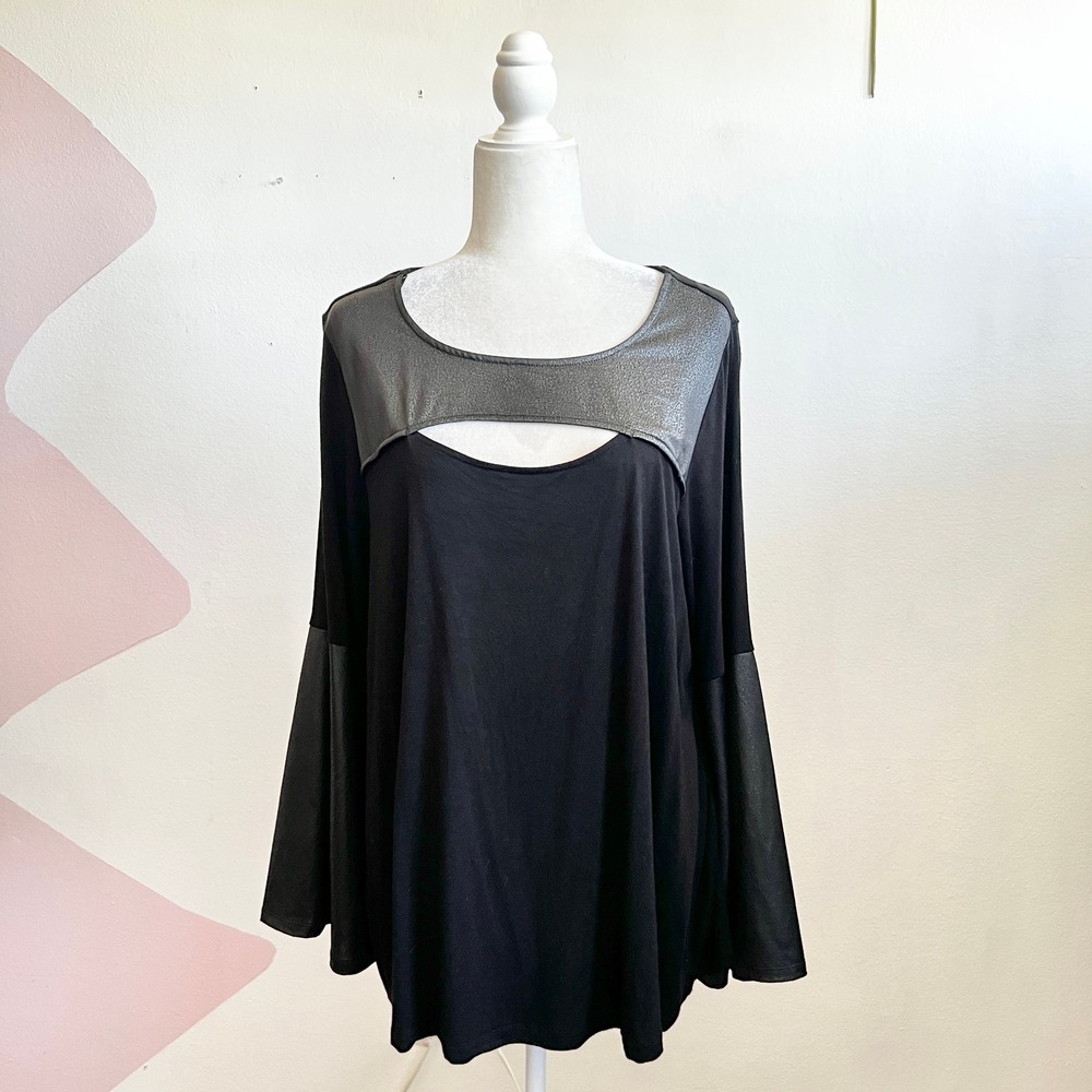 Black Faux Leather Bell Sleeve Top Gothic Witchy Whimsigoth Vampire Edgy 2X